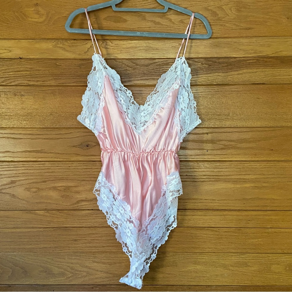 Vintage 90s Beaucoup pink satin lace trim teddy romper